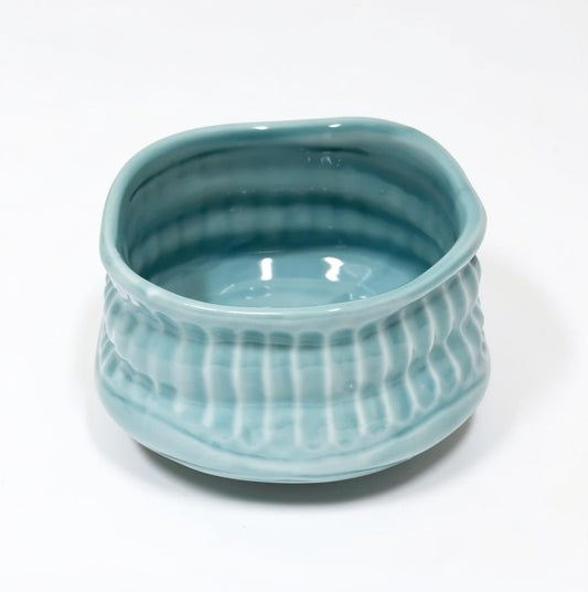 LISATA MATCHA 7oz turquoise Minoware ceramic chawan with a textured finish for whisking matcha tea.