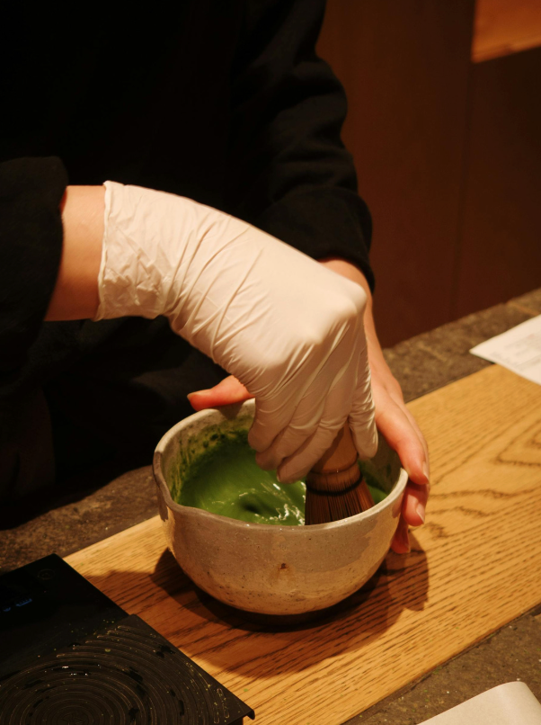 Usucha vs Koicha — Two Ways to Whisk Matcha