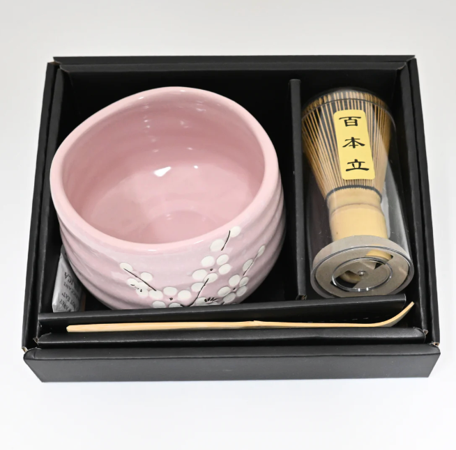 Matcha Bowl Set — 21oz with Whisk & Tea Spoon, Sakura Design