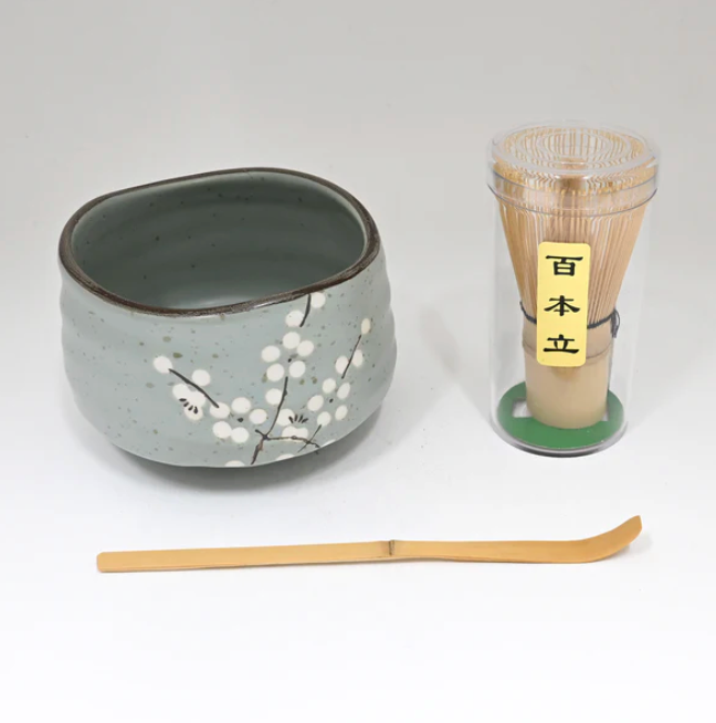 Matcha Bowl Set — 21oz with Whisk & Tea Spoon, Sakura Design