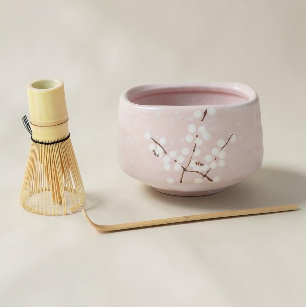 LISATA MATCHA 21oz porcelain bowl with pink sakura cherry blossom design, bamboo whisk, and tea spoon set