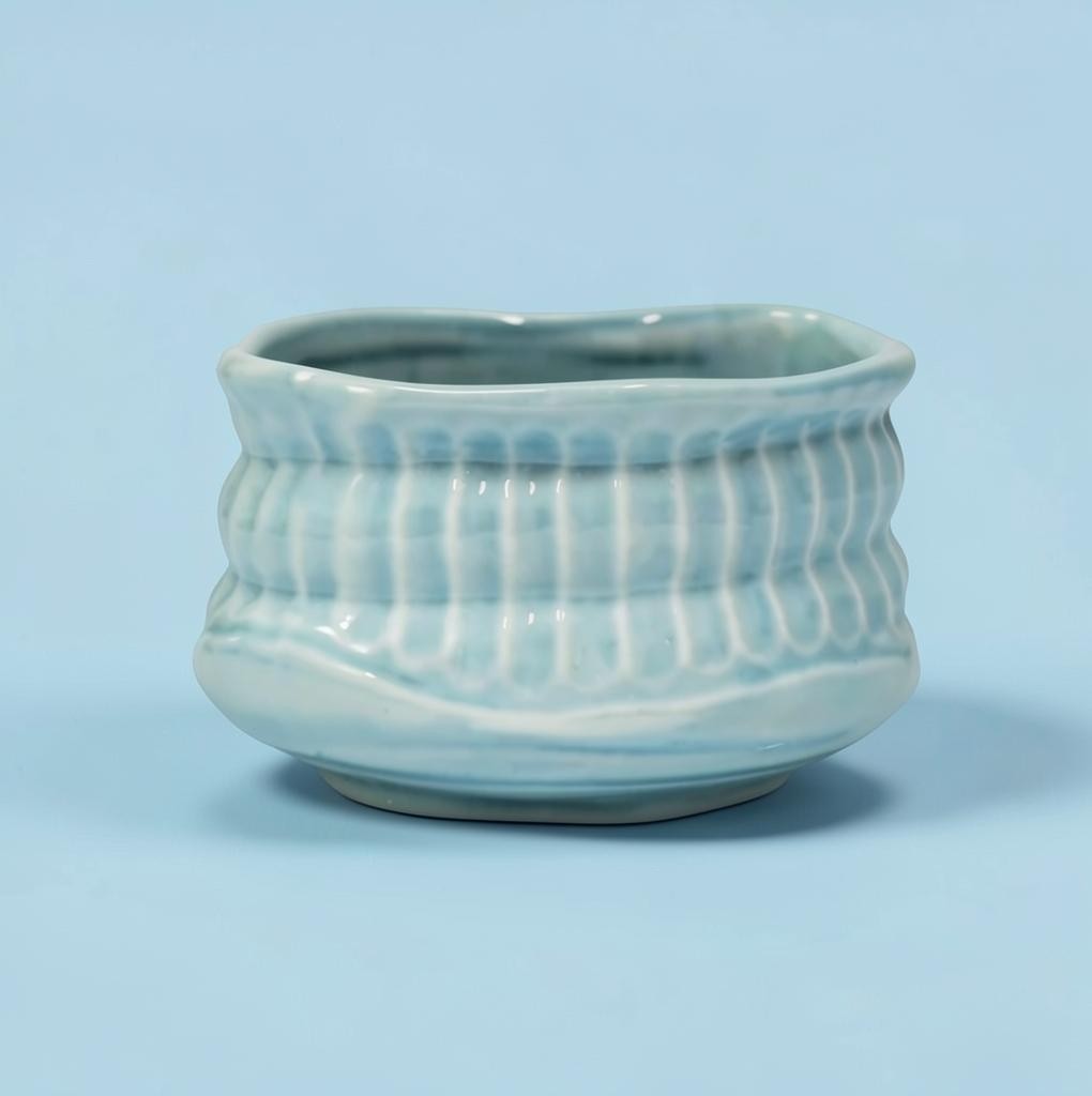 LISATA MATCHA turquoise Minoware ceramic mini matcha bowl with a textured finish for traditional tea ceremonies
