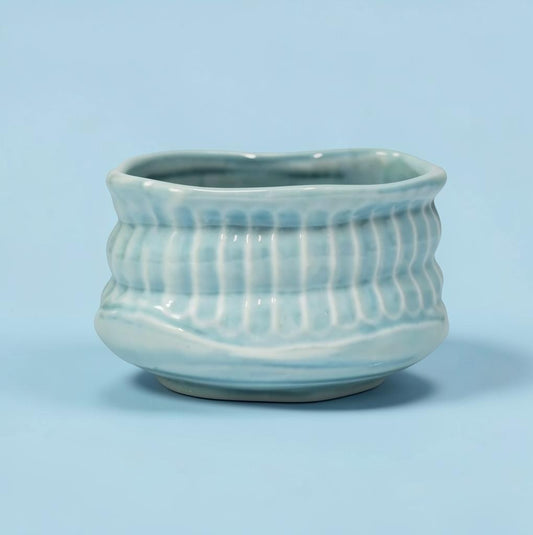 LISATA MATCHA turquoise Minoware ceramic mini matcha bowl with a textured finish for traditional tea ceremonies