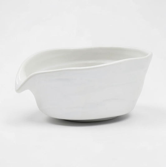 LISATA MATCHA 12oz white porcelain Katakuchi bowl with a convenient pouring spout for whisking and serving matcha